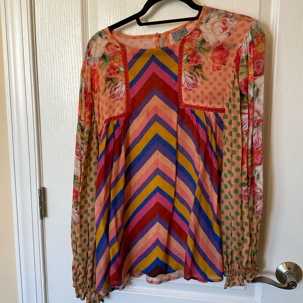 Blank London anthropolgies top size large